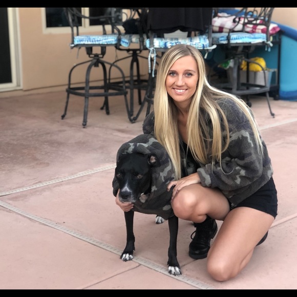 ABOUT ME 💜 - Picture 2 of 4